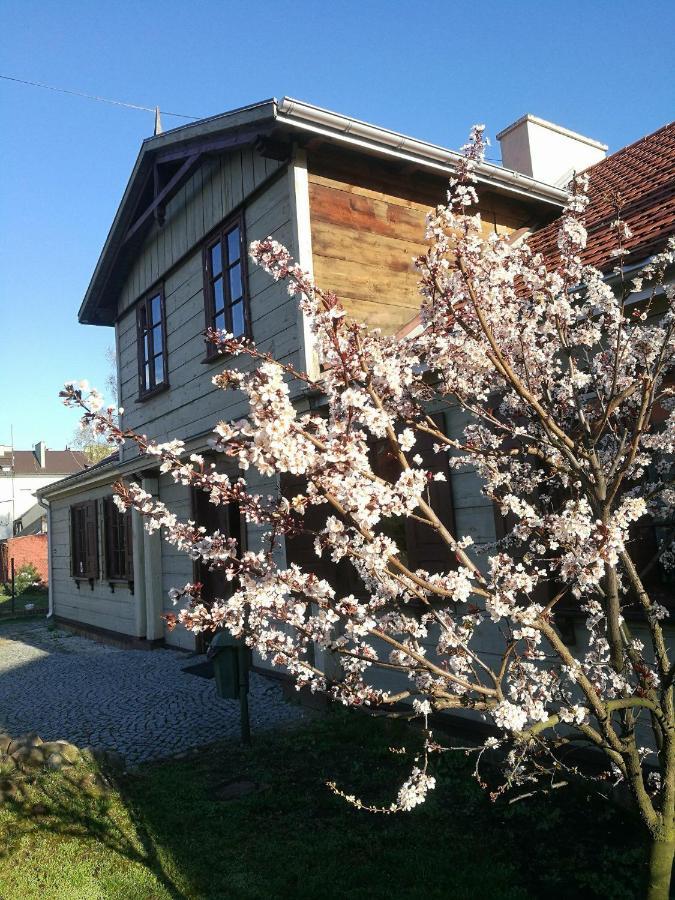 Gosciniec Folkier Hostel Згеж Екстериор снимка