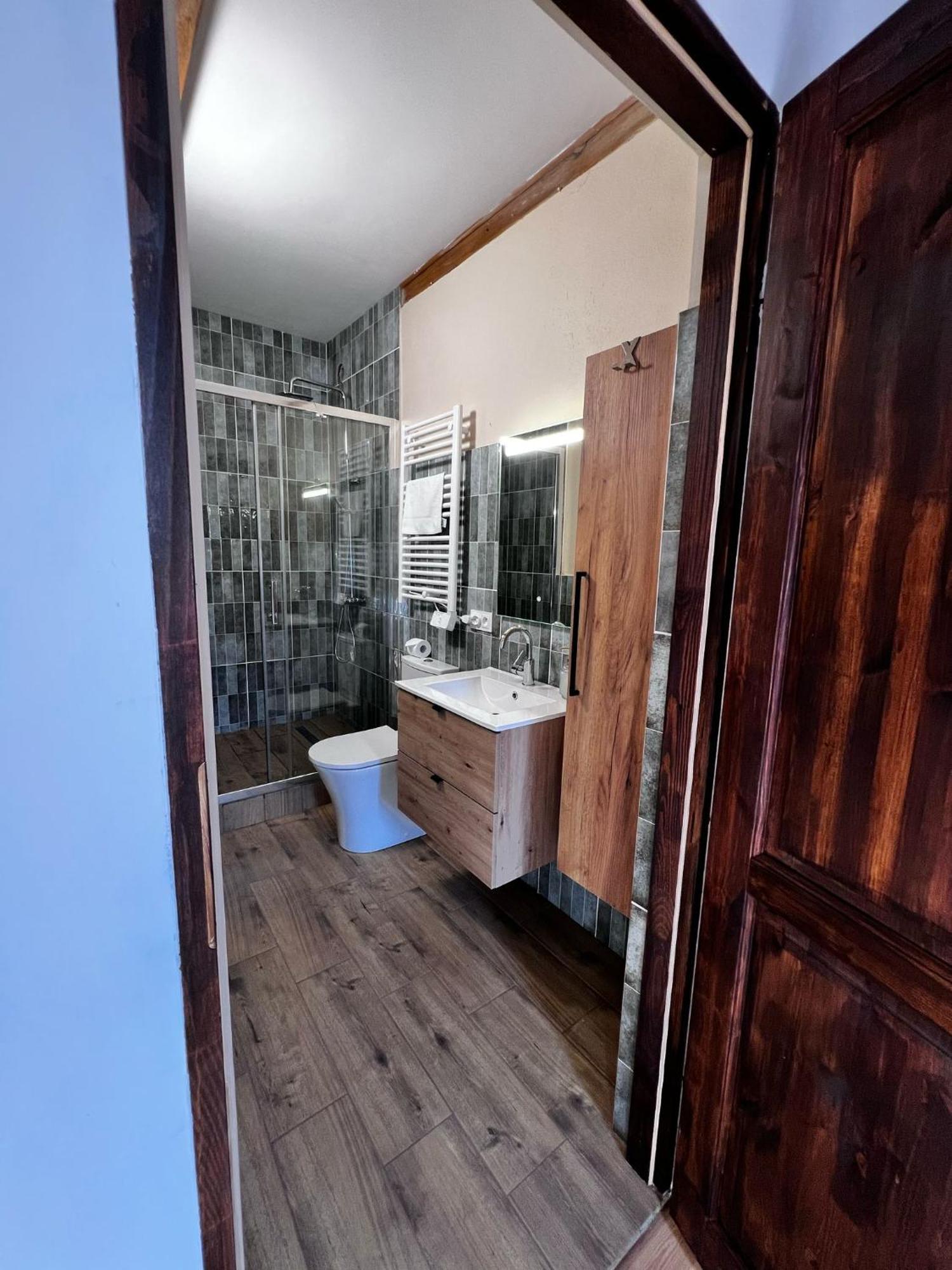 Gosciniec Folkier Hostel Згеж Екстериор снимка